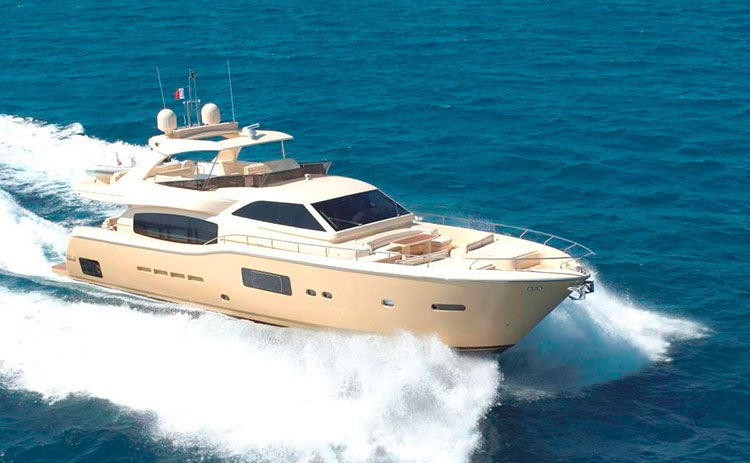 2008 Ferretti Altura 840